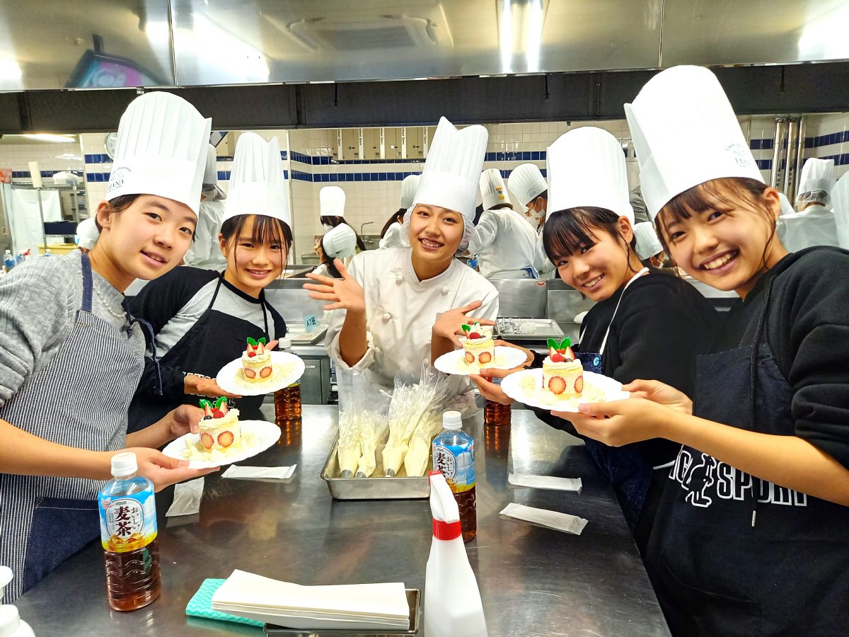 静岡市立東豊田小学校の6年生が、職業体験をしました。