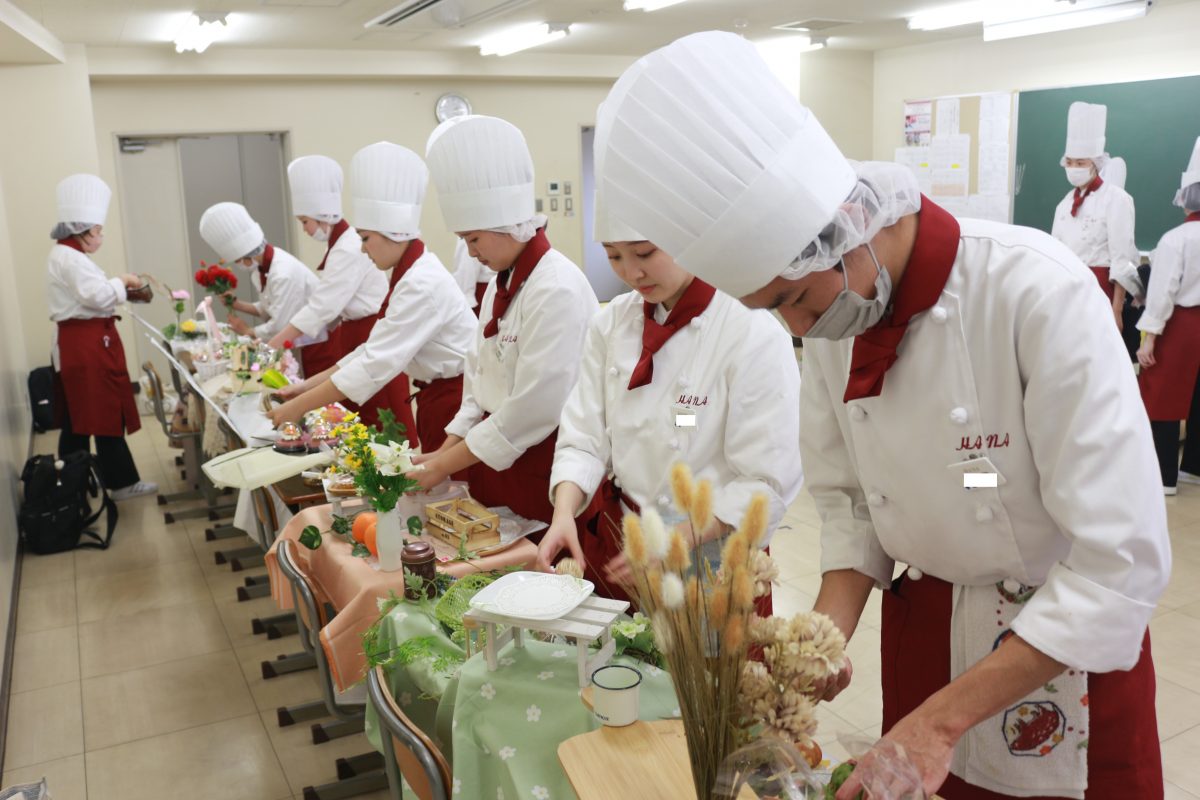 「焼き菓子コンクール」を実施しました！