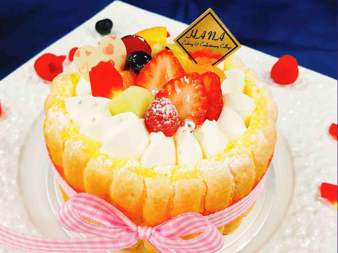 シャルロットケーキ（レアチーズケーキ）