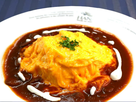 西洋料理　オムライスデミグラスソース